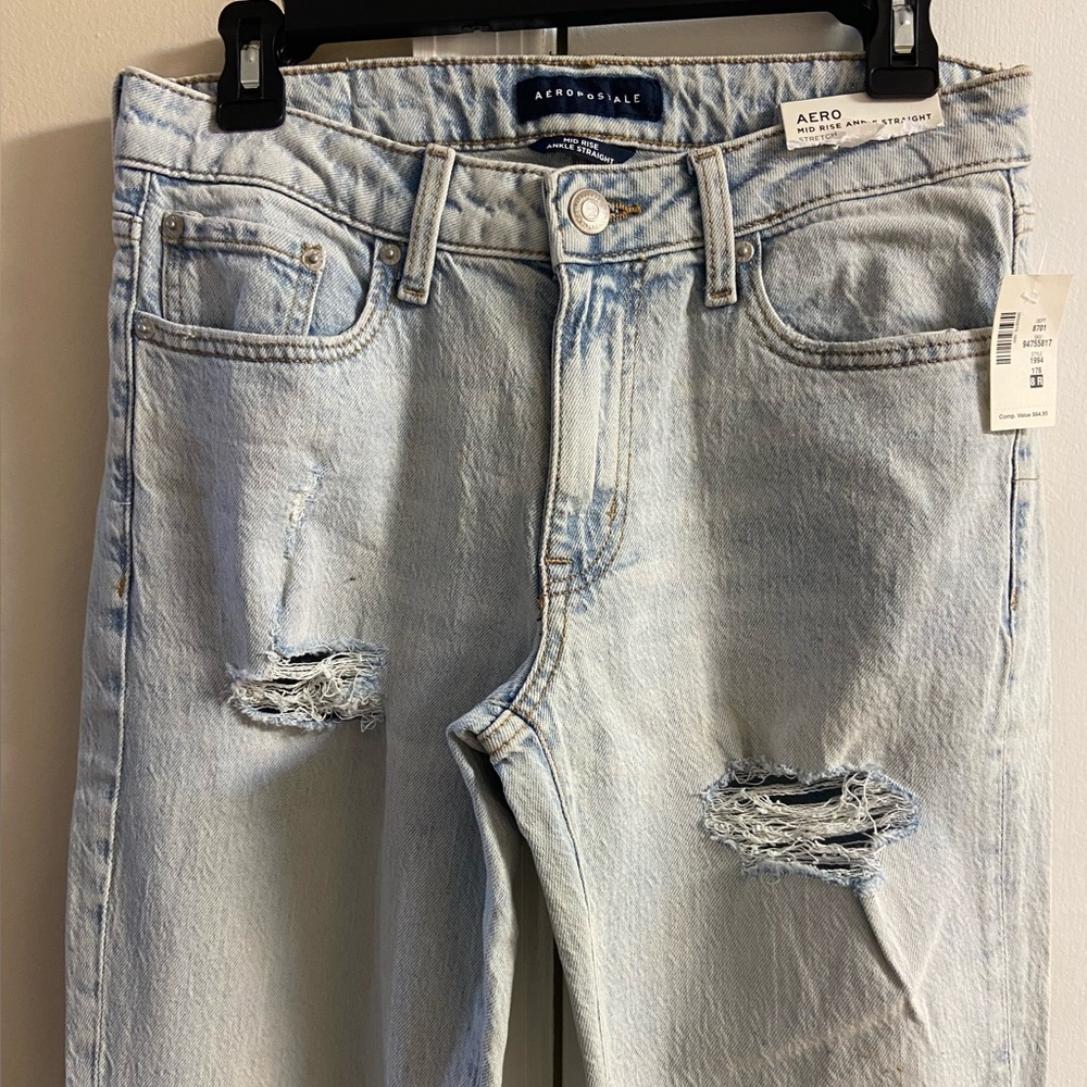 Aeropostale mid rise ankle straight stretch jeans light wash Sz 8 R NWT - Picture 3 of 6
